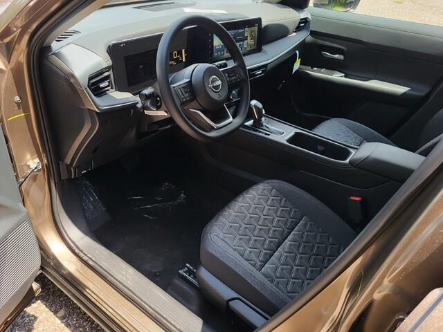 new 2025 Nissan Kicks car, priced at $24,174
