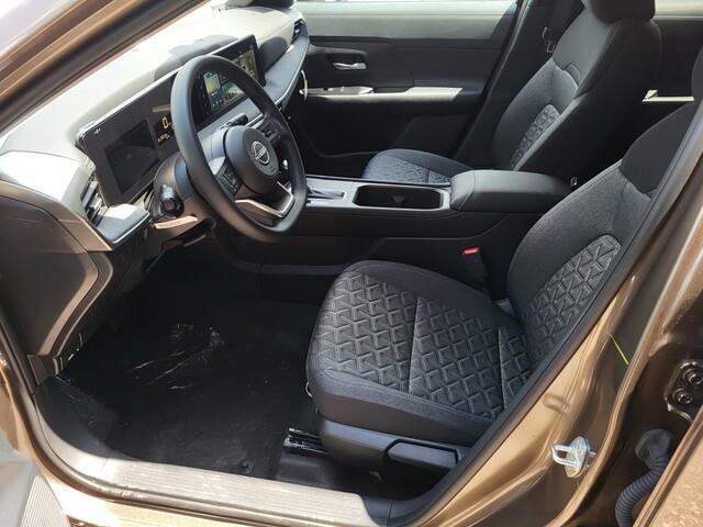 new 2025 Nissan Kicks car, priced at $24,174