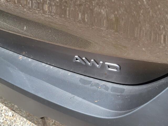 new 2025 Nissan Kicks car, priced at $24,174