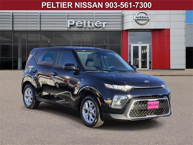 used 2020 Kia Soul car, priced at $13,658