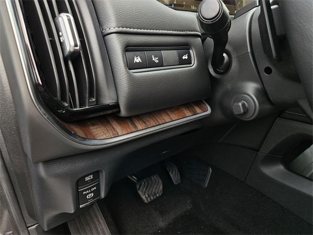 new 2025 Nissan Armada car, priced at $72,582