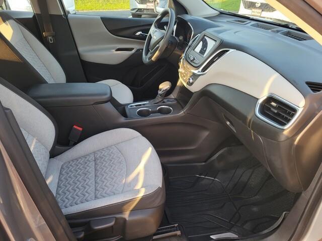 used 2023 Chevrolet Equinox car, priced at $19,999