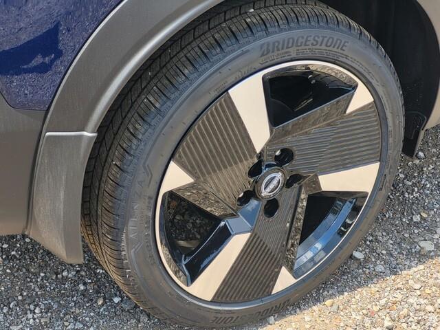 new 2025 Nissan Kicks car, priced at $24,767