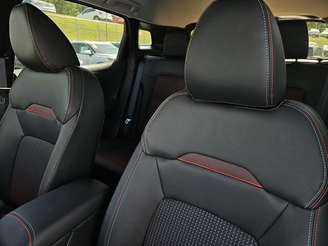 new 2025 Nissan Kicks car, priced at $27,068