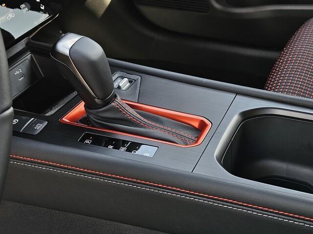 new 2025 Nissan Kicks car, priced at $27,068
