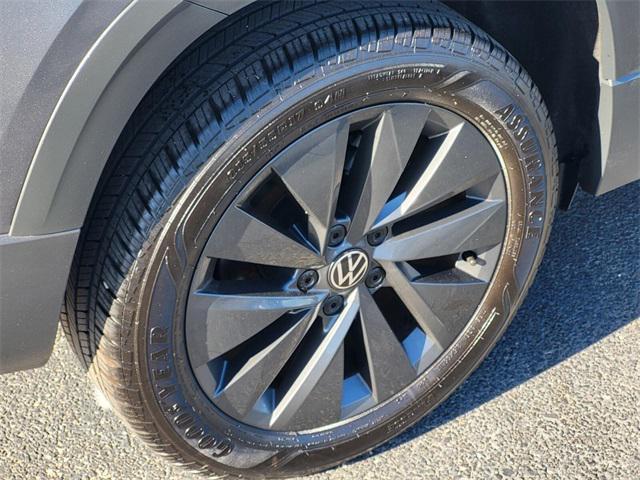 used 2024 Volkswagen Taos car, priced at $19,995