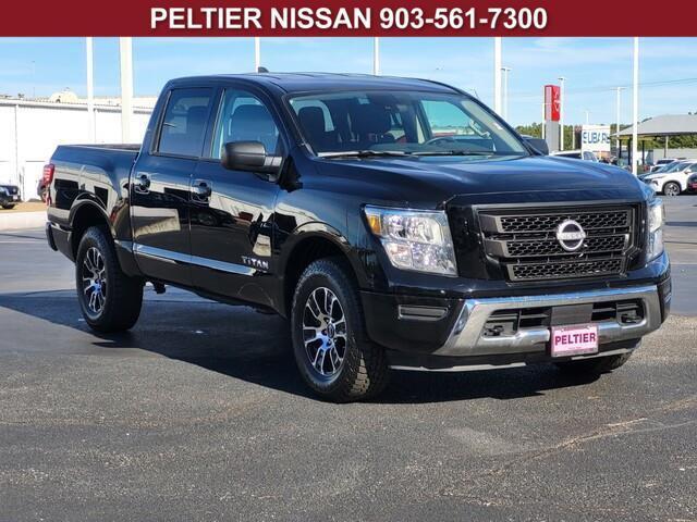 used 2023 Nissan Titan car, priced at $31,261