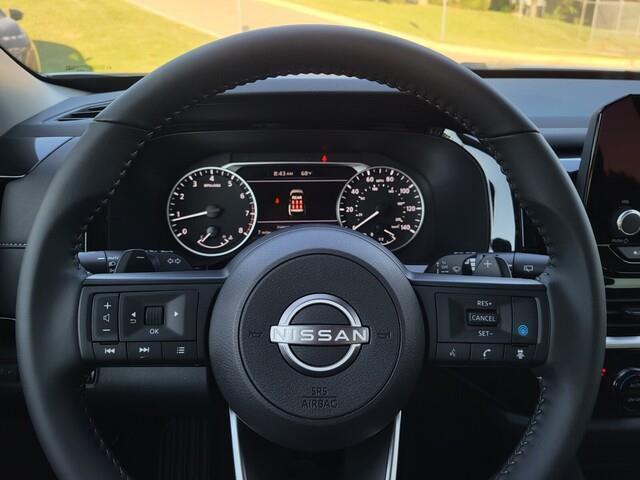 new 2025 Nissan Pathfinder car, priced at $33,780