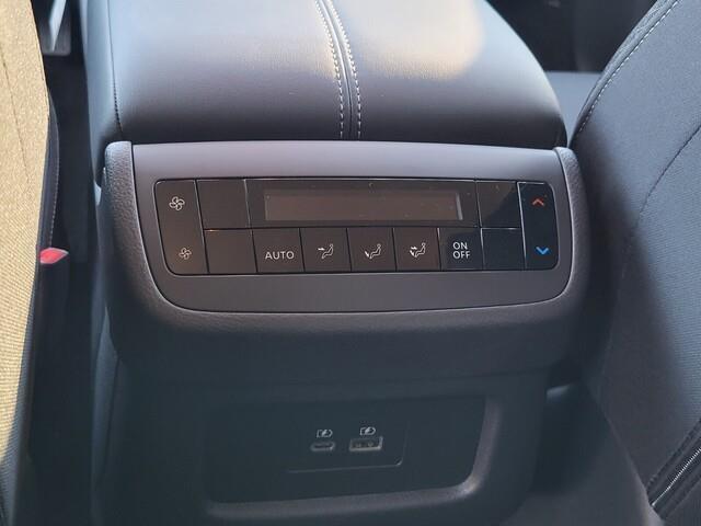 new 2025 Nissan Pathfinder car, priced at $33,780