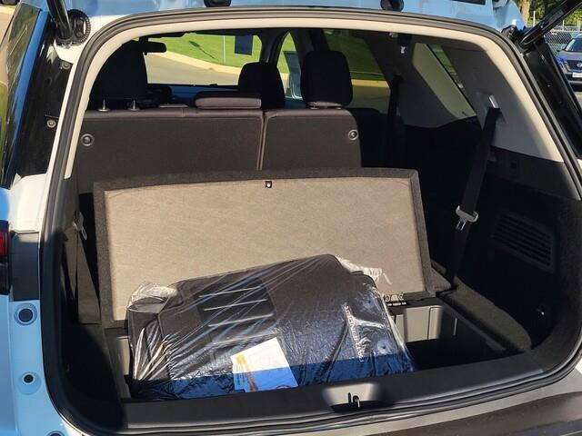 new 2025 Nissan Pathfinder car, priced at $33,780