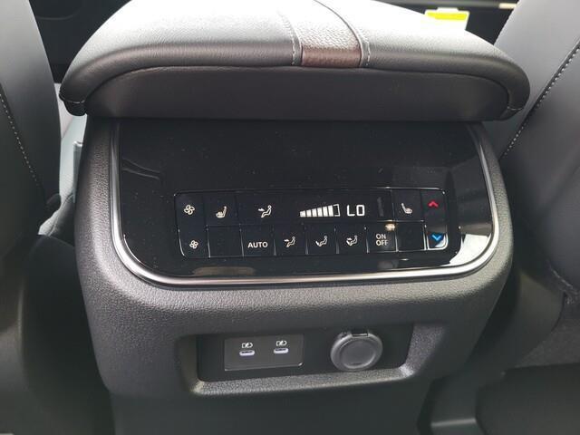 new 2025 Nissan Armada car, priced at $66,410