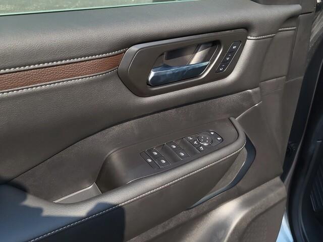 new 2025 Nissan Armada car, priced at $66,410