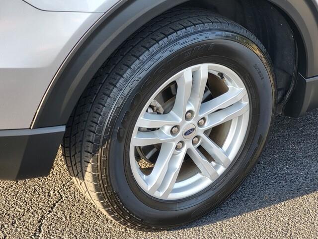 used 2022 Ford Explorer car, priced at $22,999