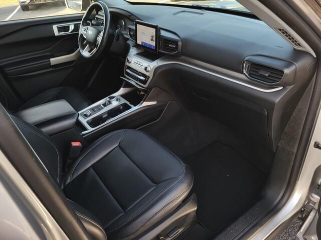 used 2022 Ford Explorer car, priced at $22,999