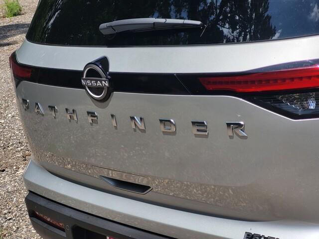 new 2025 Nissan Pathfinder car, priced at $40,487
