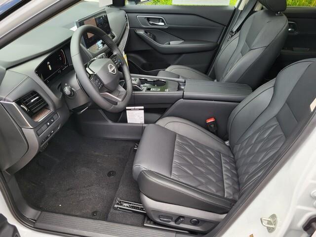 new 2025 Nissan Rogue car, priced at $40,916