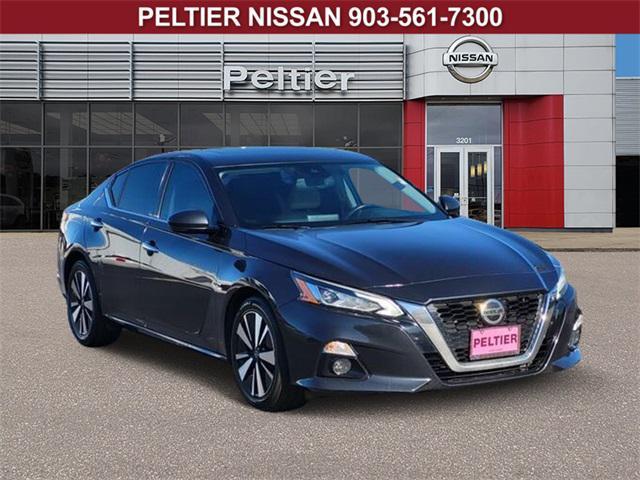 used 2020 Nissan Altima car, priced at $13,999