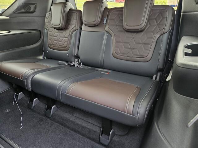new 2025 Nissan Armada car, priced at $68,993