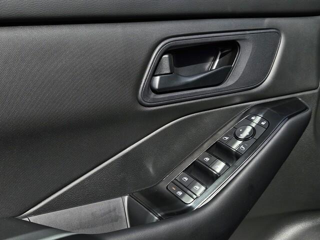 new 2025 Nissan Rogue car, priced at $29,418