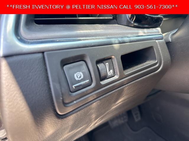 used 2018 Cadillac XT5 car, priced at $20,371