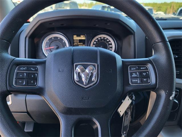 used 2019 Ram 1500 Classic car, priced at $28,550