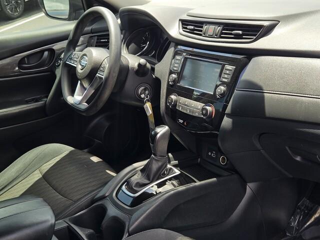 used 2019 Nissan Rogue car, priced at $19,677