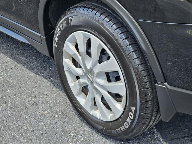 used 2019 Nissan Rogue car, priced at $19,677