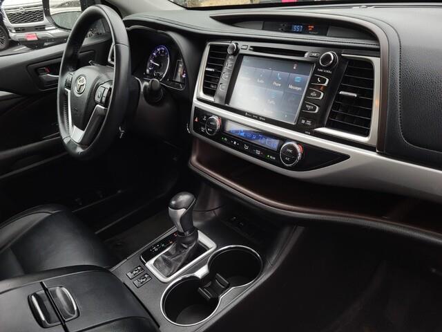 used 2016 Toyota Highlander car, priced at $14,999