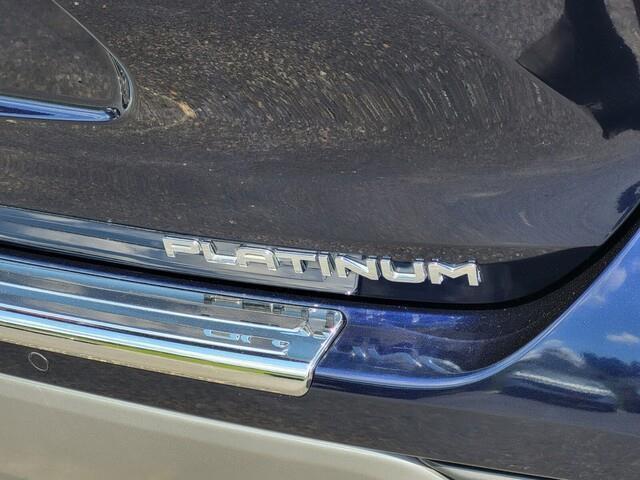 used 2020 Toyota Highlander car, priced at $32,499