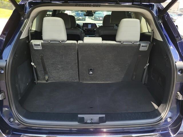 used 2020 Toyota Highlander car, priced at $32,499