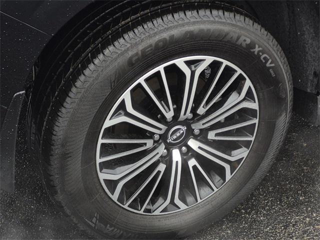 new 2025 Nissan Armada car, priced at $63,479