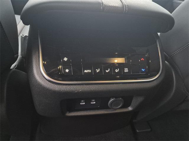 new 2025 Nissan Armada car, priced at $63,479