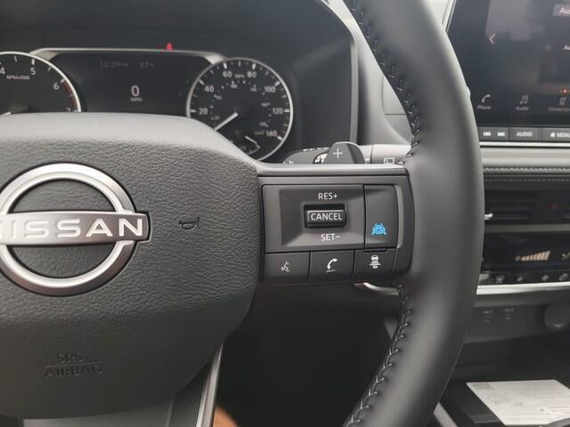 new 2025 Nissan Rogue car, priced at $30,613