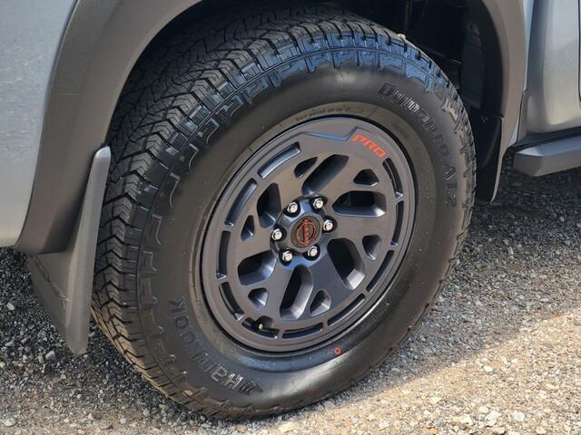 new 2025 Nissan Frontier car, priced at $42,301