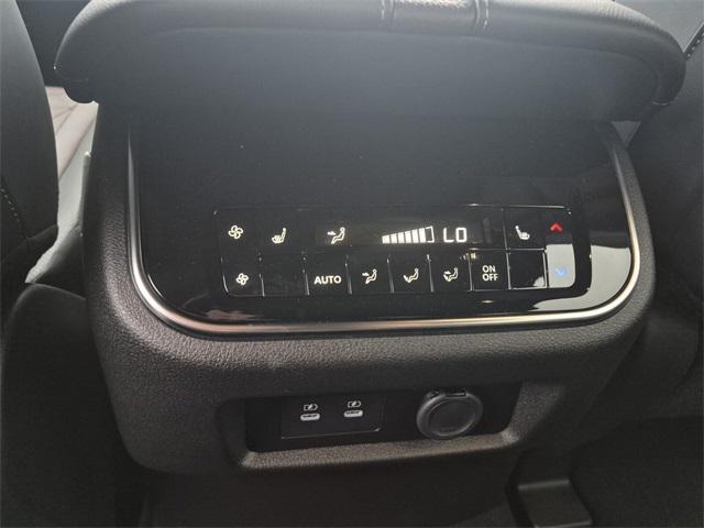 new 2025 Nissan Armada car, priced at $65,610