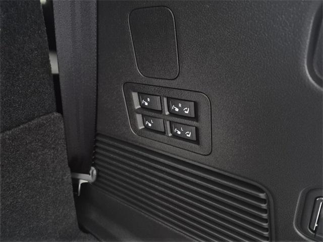 new 2025 Nissan Armada car, priced at $65,610