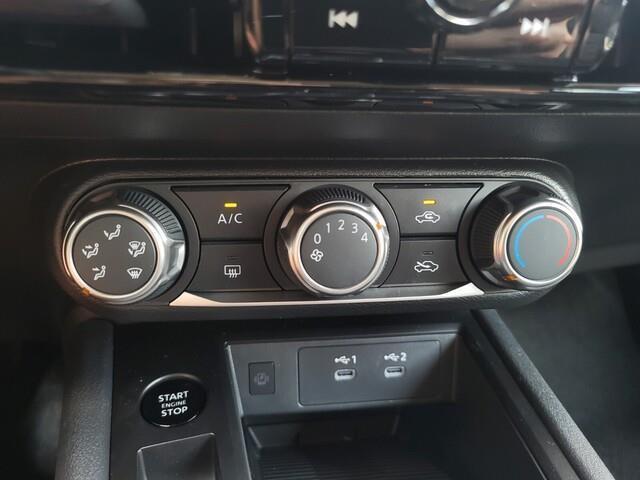 new 2025 Nissan Kicks car, priced at $22,776