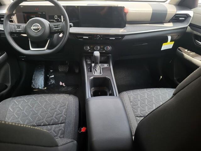 new 2025 Nissan Kicks car, priced at $22,776