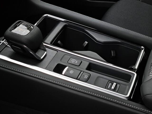 new 2025 Nissan Pathfinder car, priced at $38,842