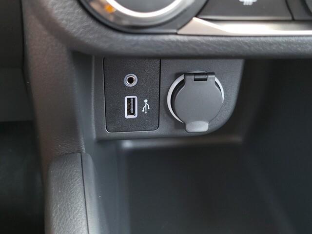 new 2025 Nissan Kicks car, priced at $22,003