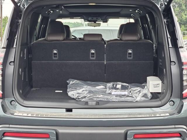 new 2025 Nissan Armada car, priced at $73,274