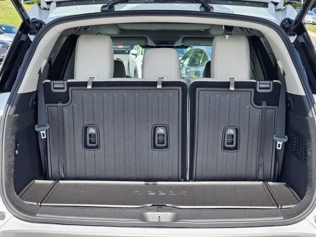 new 2025 Nissan Pathfinder car, priced at $44,291
