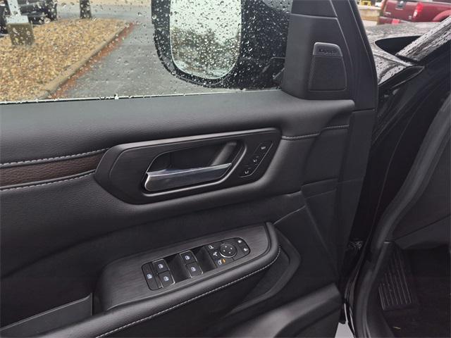 new 2025 Nissan Armada car, priced at $58,915