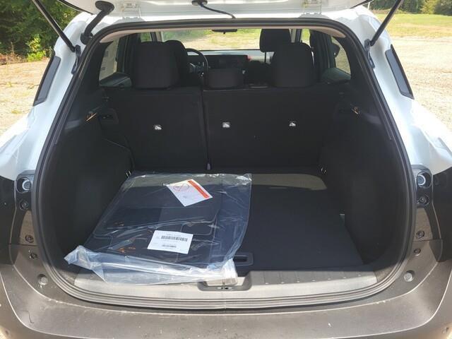 new 2025 Nissan Kicks car, priced at $23,024