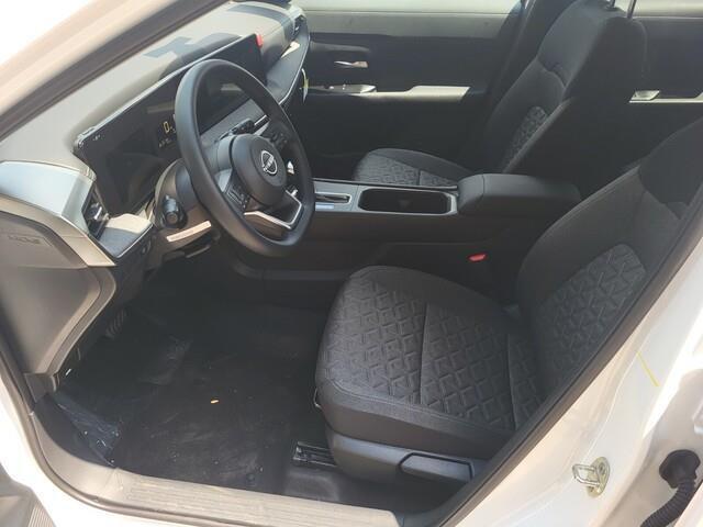 new 2025 Nissan Kicks car, priced at $23,024