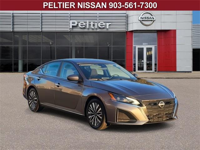 used 2023 Nissan Altima car, priced at $21,212