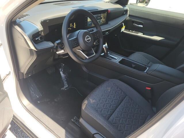 new 2025 Nissan Kicks car, priced at $24,408