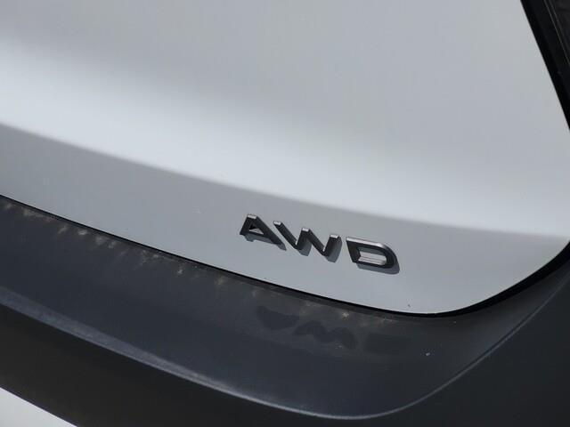 new 2025 Nissan Kicks car, priced at $24,408