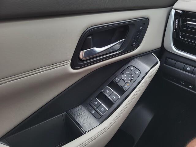 new 2025 Nissan Rogue car, priced at $42,592