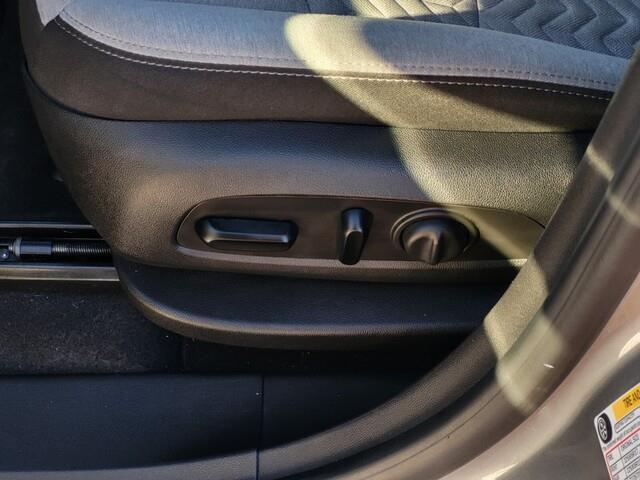 used 2023 Chevrolet Equinox car, priced at $21,699